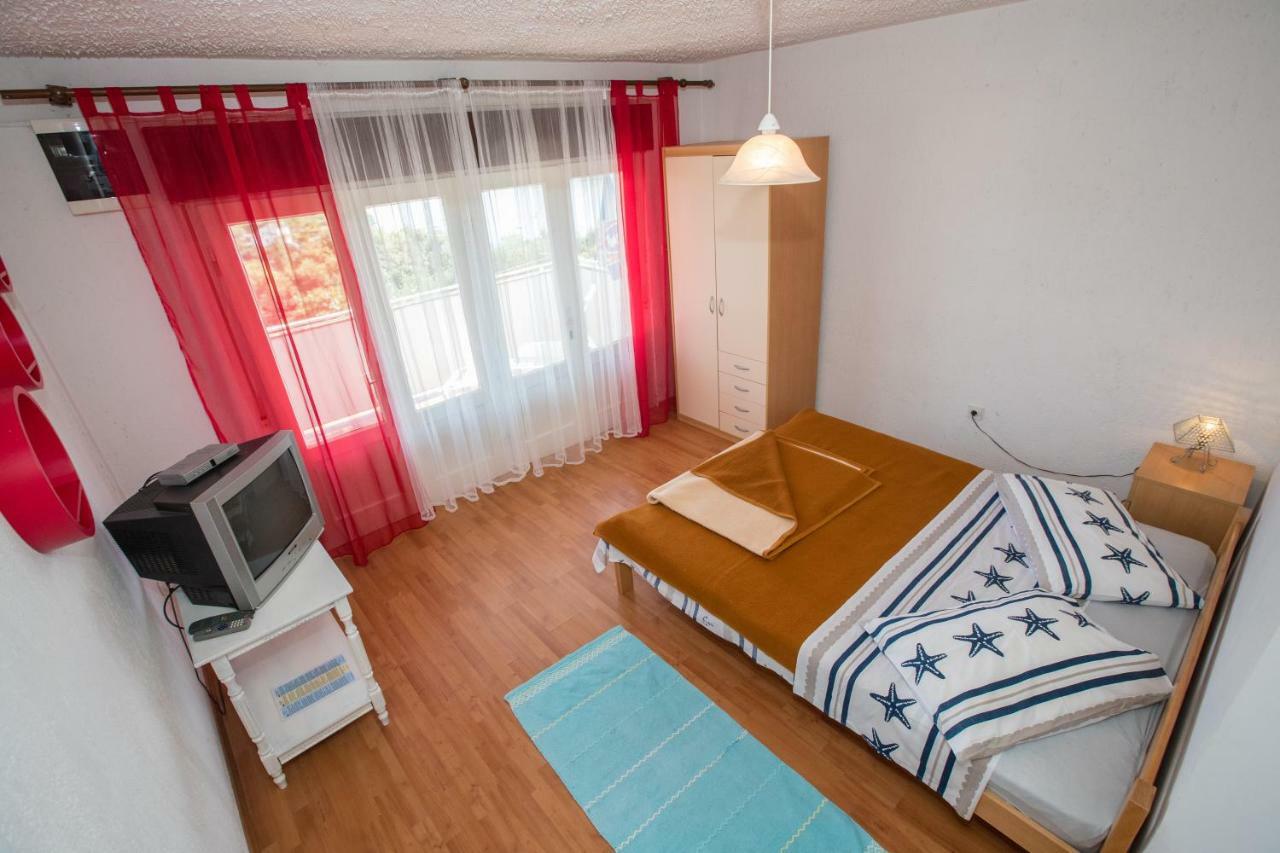Apartments Renata Kampor Kültér fotó